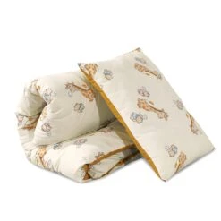 Kids Coverless Printed 7.5 Tog Washable Quilt With Pillow Set 120 X 150 Cm – Giraffe(Kids Coverless Printed 7 5 Tog Washable Quilt With Pillow Set 120 X 150 Cm Giraffe) -Bedding Discount Store 98A2728f
