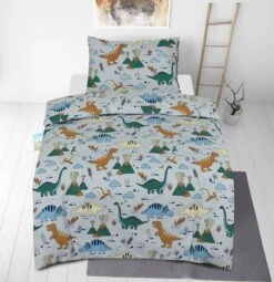 Junior Cot Bed Duvet Cover And Pillow Set- Cotton Rich 120 X 150 Cm – Jurassic World(Junior Cot Bed Duvet Cover And Pillow Set Cotton Rich 120 X 150 Cm Jurassic World) -Bedding Discount Store 98A4879f