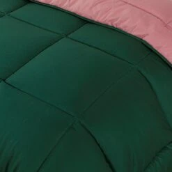 Box Stitching Reversible Coverless Polycotton Duvet – Bottle Green & Dusty Pink(Box Stitching Reversible Coverless Polycotton Duvet Bottle Green Dusty Pink) 11 Box Stitching Reversible Coverless Polycotton Duvet – Bottle Green & Dusty Pink(Box Stitching Reversible Coverless Polycotton Duvet Bottle Green Dusty Pink) -Bedding Discount Store 98A5528