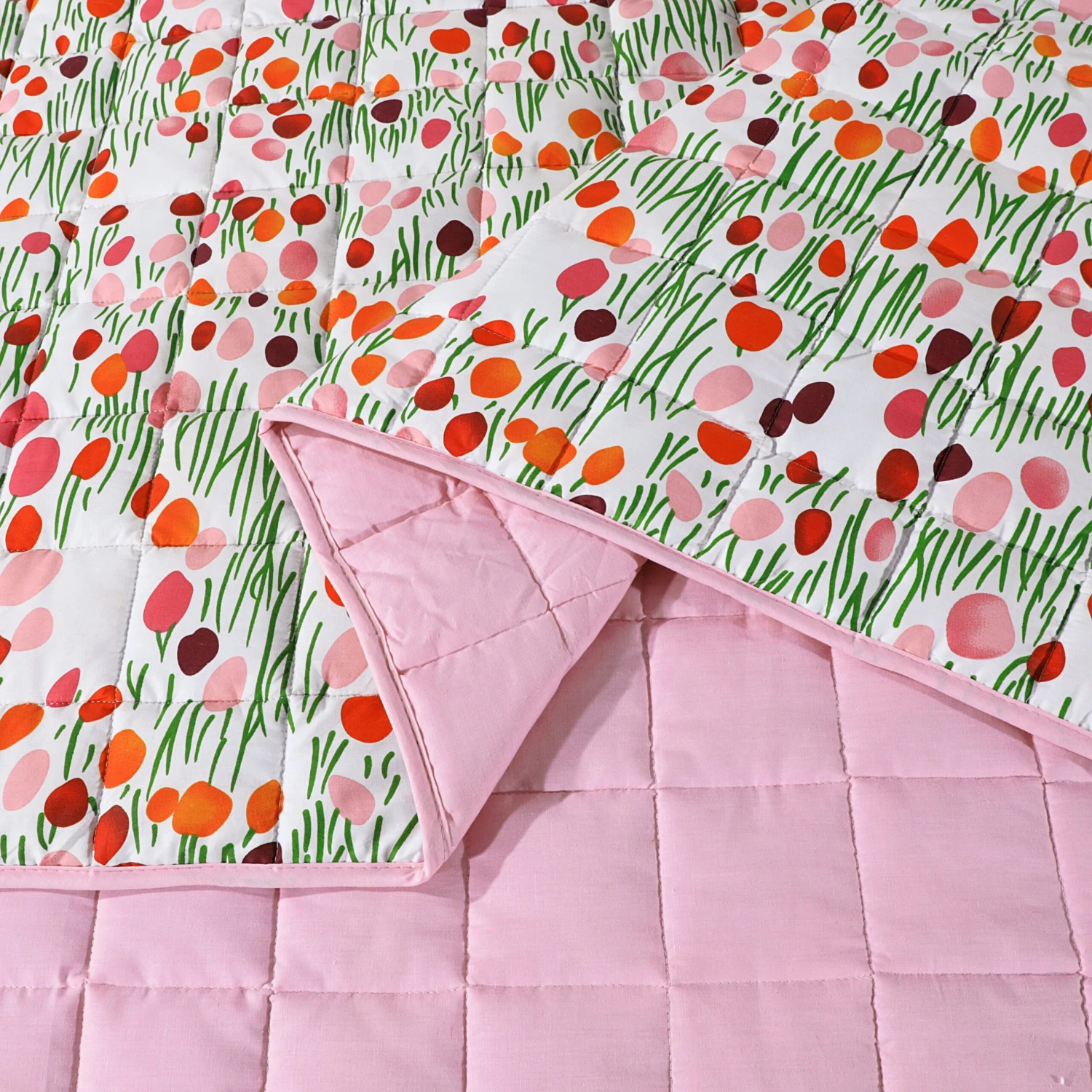 Quilted 4.5 Tog Reversible Coverless Printed Duvet Quilt - Meadow(Quilted 4 5 Tog Reversible Coverless Printed Duvet Quilt Meadow) 8 Quilted 4.5 Tog Reversible Coverless Printed Duvet Quilt - Meadow(Quilted 4 5 Tog Reversible Coverless Printed Duvet Quilt Meadow) - Image 6