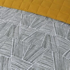 Quilted 4.5 Tog Reversible Coverless Printed Duvet Quilt - Triangles(Copy Of Quilted 4 5 Tog Reversible Coverless Printed Duvet Quilt Triangles) 12 Quilted 4.5 Tog Reversible Coverless Printed Duvet Quilt - Triangles(Copy Of Quilted 4 5 Tog Reversible Coverless Printed Duvet Quilt Triangles) -Bedding Discount Store 98A6535res