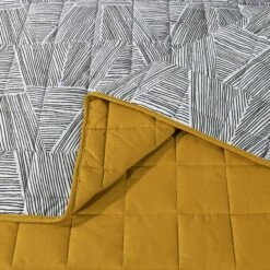 Quilted 4.5 Tog Reversible Coverless Printed Duvet Quilt - Triangles(Copy Of Quilted 4 5 Tog Reversible Coverless Printed Duvet Quilt Triangles) 14 Quilted 4.5 Tog Reversible Coverless Printed Duvet Quilt - Triangles(Copy Of Quilted 4 5 Tog Reversible Coverless Printed Duvet Quilt Triangles) -Bedding Discount Store 98A6537res