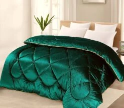 Glamour Opulent Coverless Velvet Duvet - Emerald(Glamour Opulent Coverless Velvet Duvet Emerald)