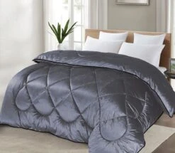 Glamour Opulent Coverless Velvet Duvet - Silver(Glamour Opulent Coverless Velvet Duvet Silver)